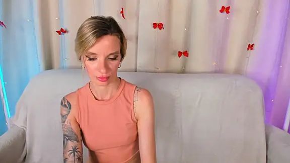 AlinaLovelyX