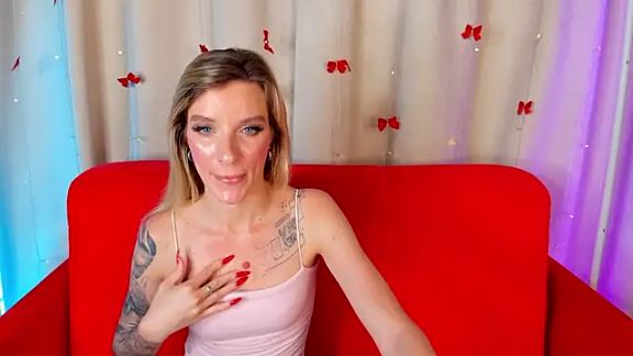 AlinaLovelyX