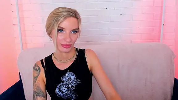 AlinaLovelyX