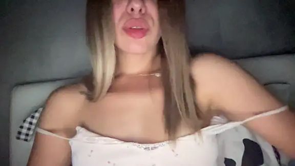 sarrah_rossy