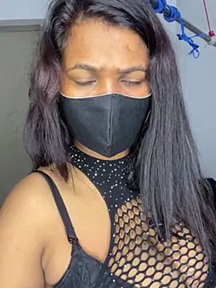 Maya_BDSM