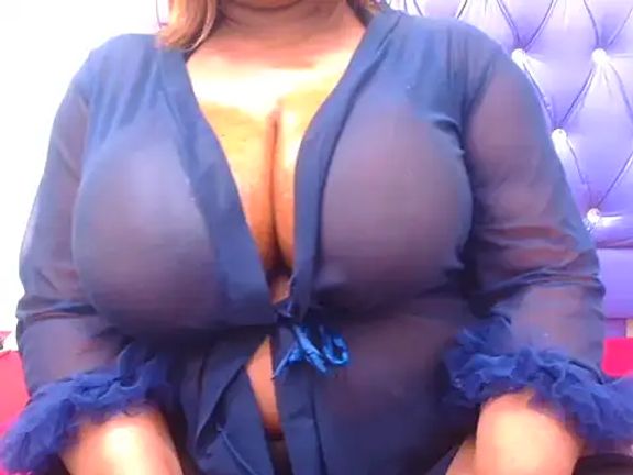NaughtyNicoleXX2