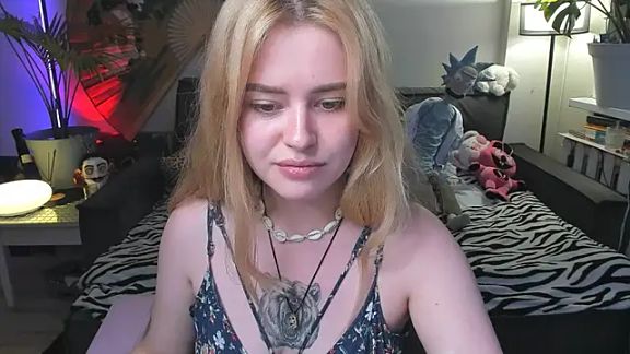 Alexa_Pirs