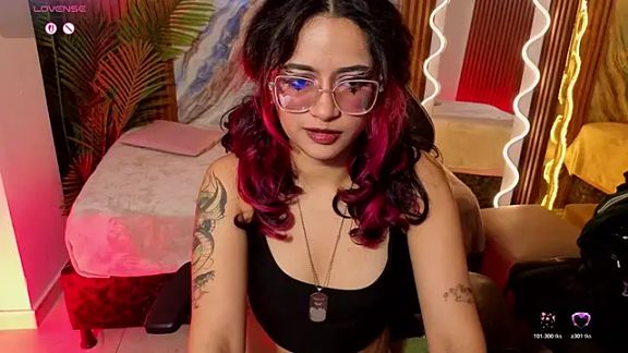 kristen_tay