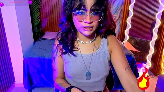 kristen_tay