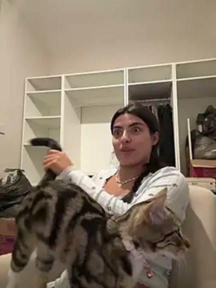 cute_carly_