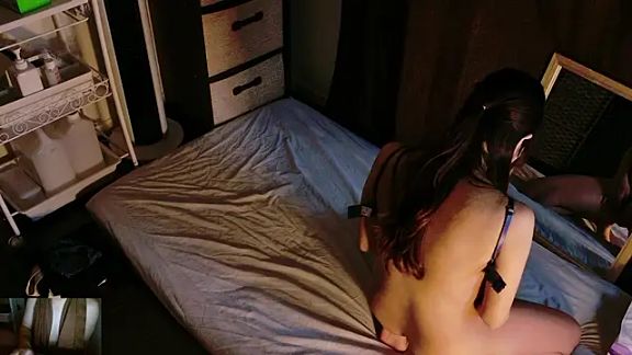 JP_Erotic_LIVE-Camera_