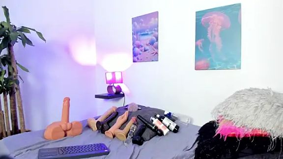 naomy_68