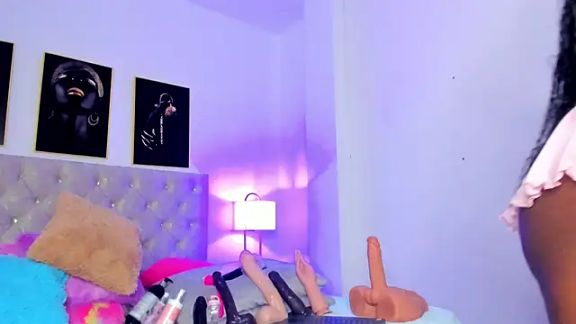 naomy_68