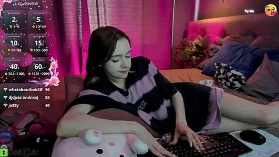 Lesi_Moonie01