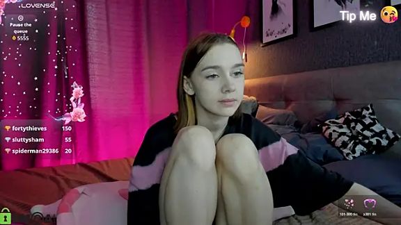 Lesi_Moonie01