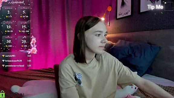 Lesi_Moonie01
