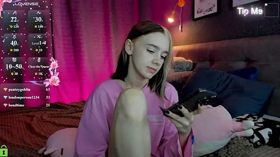 Lesi_Moonie01