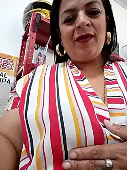 Mia_Fashion-Assistant