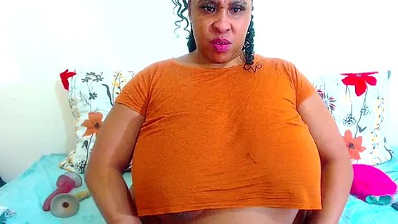 Ebonylovelyx
