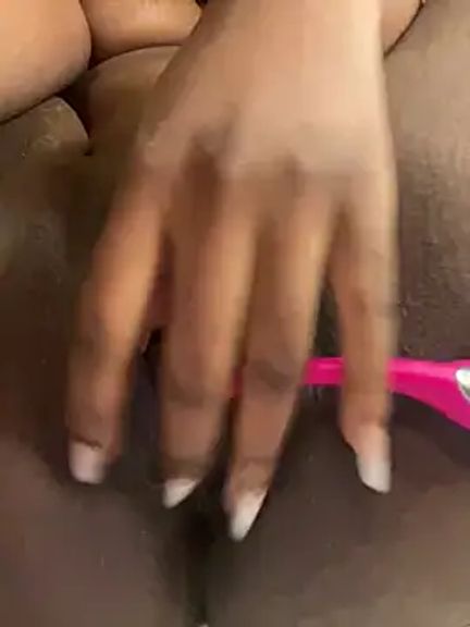 3xoticNiyah