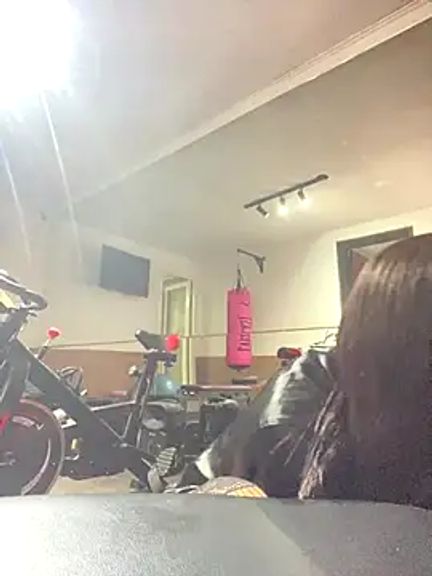 MichelleDiaz_Pink