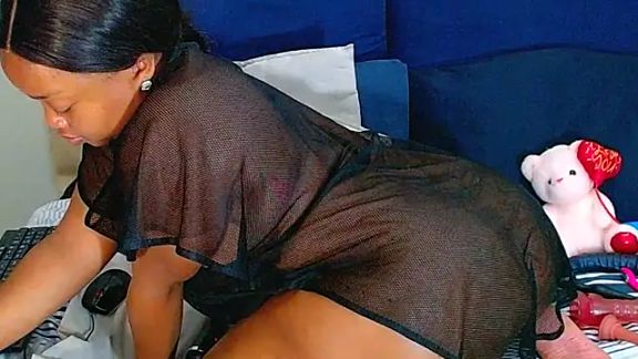 SEXYASSTINAXXX