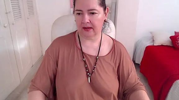 leonela_69