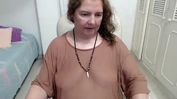 leonela_69