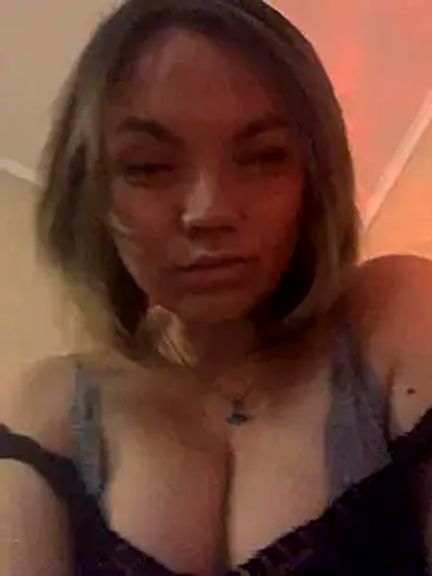 Ella_Pearlie