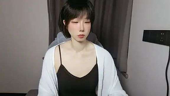 YIYI-520-520