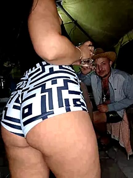 _KissMyAss_