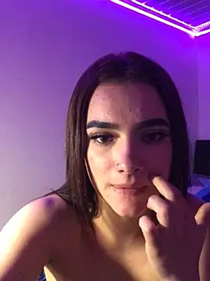 Chloe_Fox1905