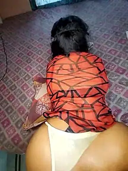 sara_ass69