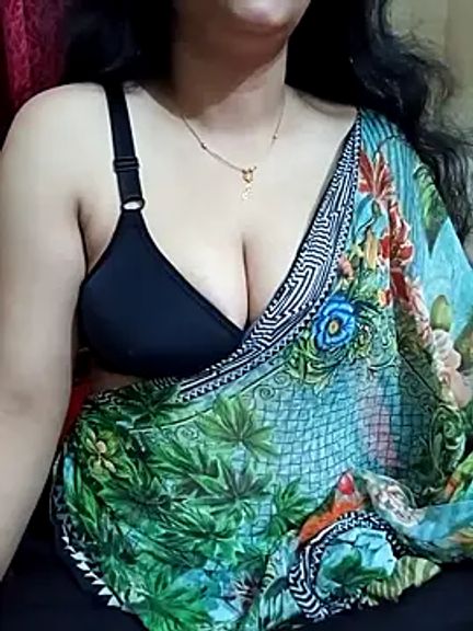 Priya_Boudi