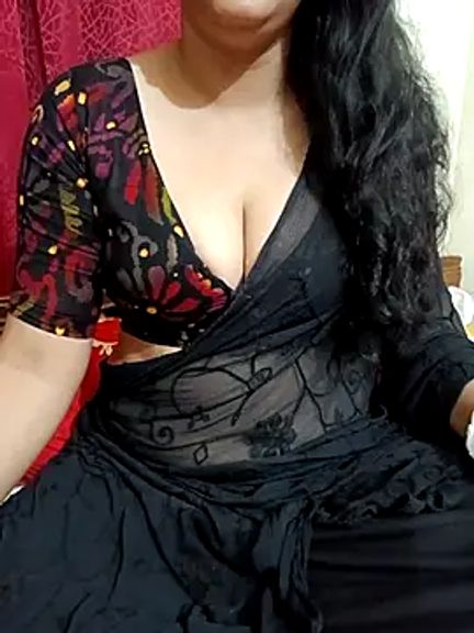 Priya_Boudi