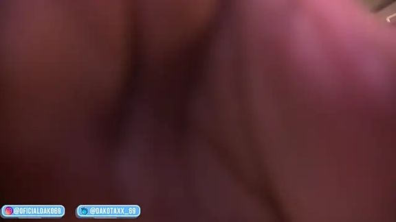 Dakota_Lee