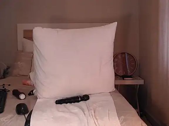 Bee_Bella1