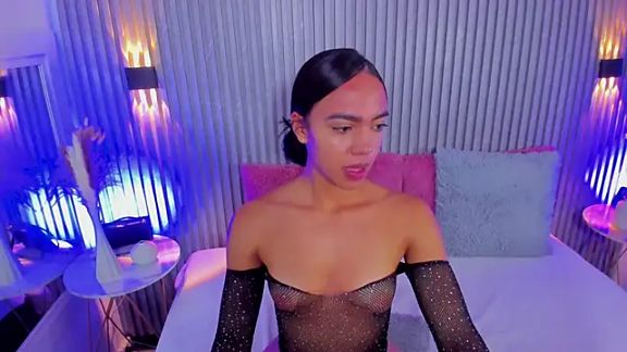 SHARLOTBLACK