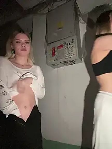 Best_Blondie1