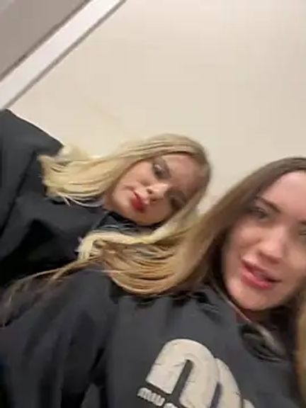 Crazy_Girls1