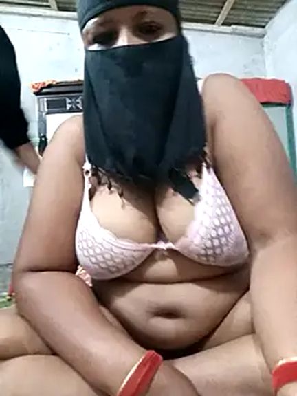Indian_Hot_Babhi