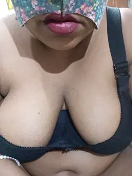 Indian_Hot_Babhi