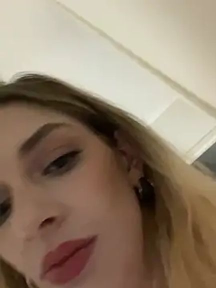 Bellalolahot