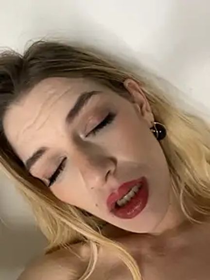 Bellalolahot