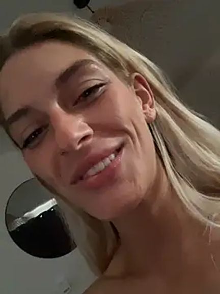 Bellalolahot