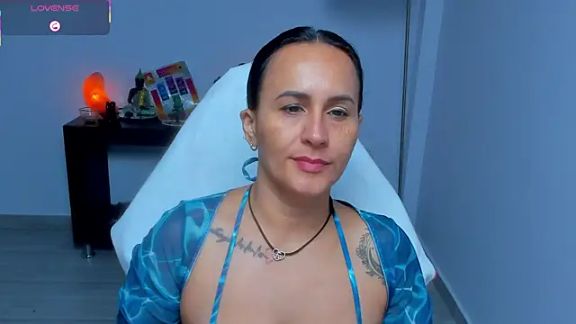 Sara_Charmy