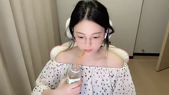 max688