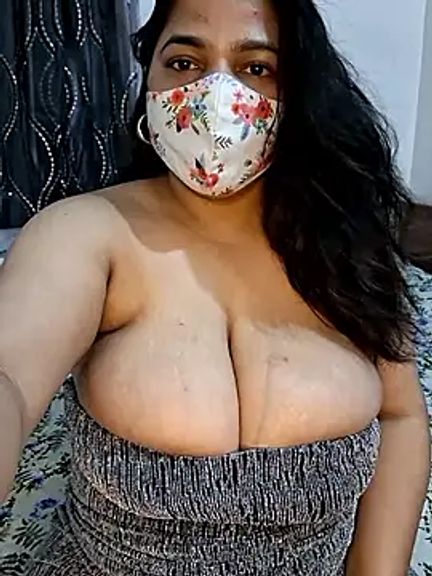 PRIYA_THE_QUEEN