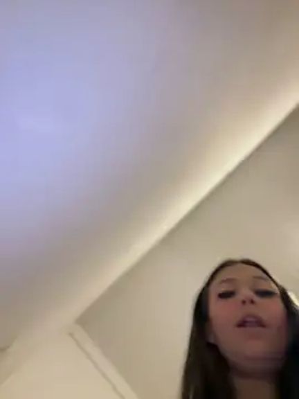 Alyshanon18