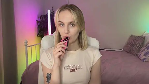 _Vikky_Moon_