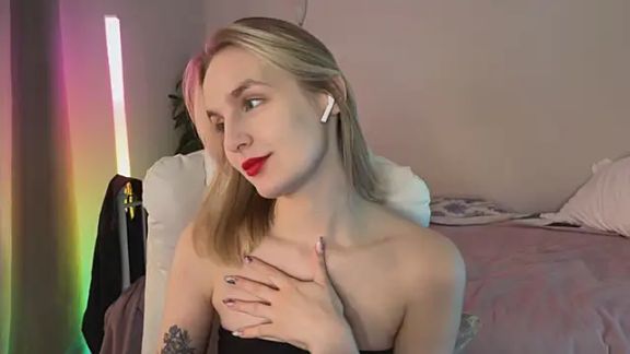 _Vikky_Moon_