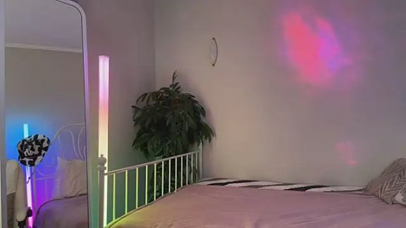 _Vikky_Moon_