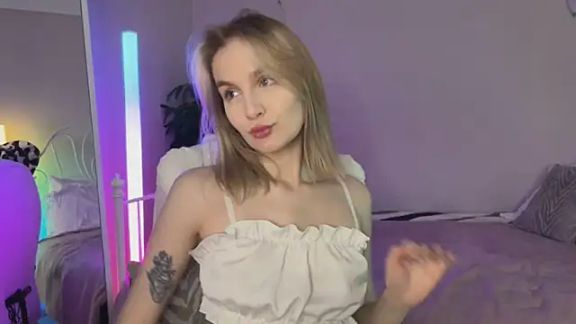 _Vikky_Moon_