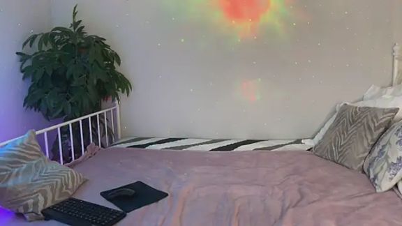 _Vikky_Moon_